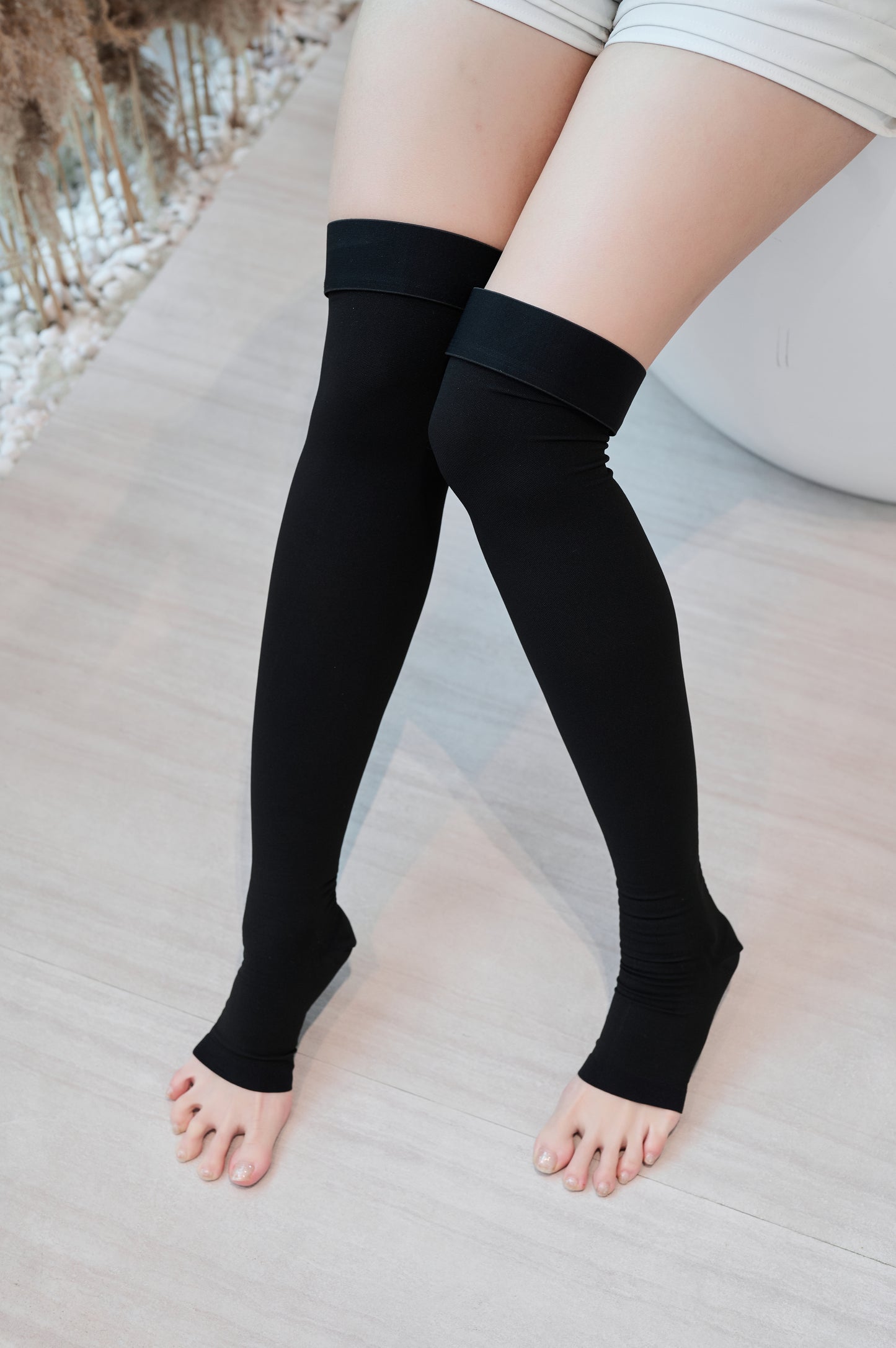 MamaRelief Open Toe Premium Compression Socks